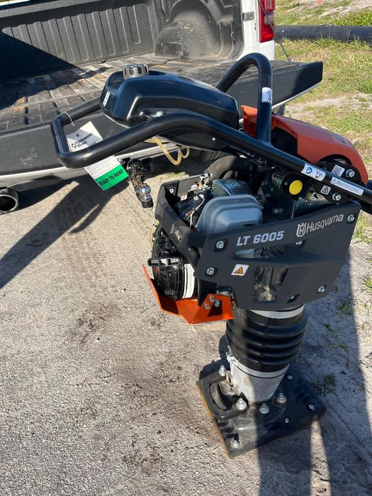 2024 HUSQVARNA LT6005