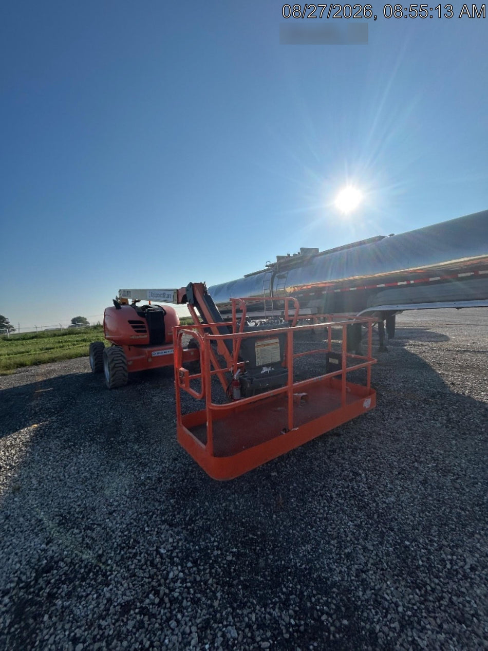 2021 JLG 600AJ