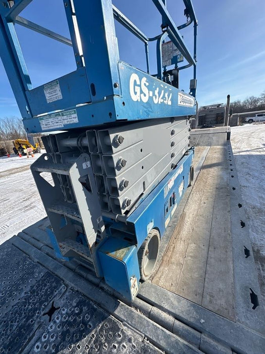 2019 Genie GS-3232 Standard Options