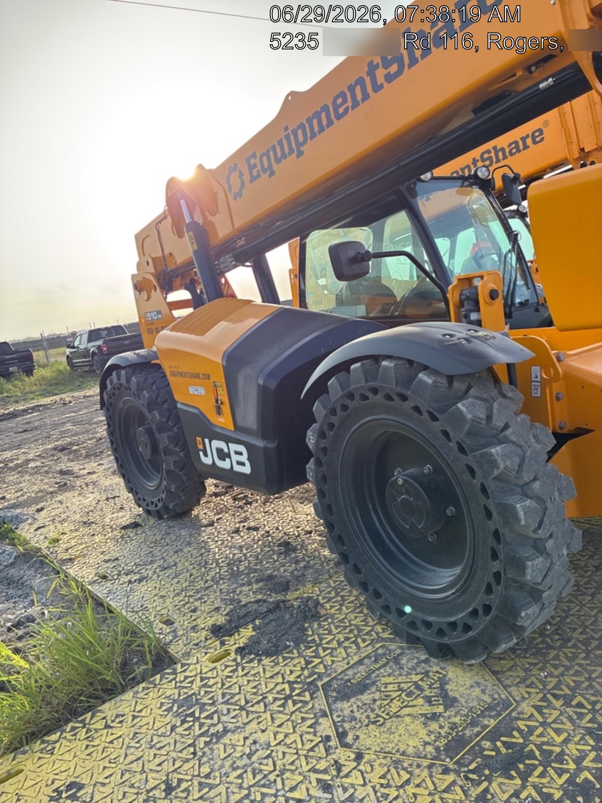 2026 JCB 510-56
