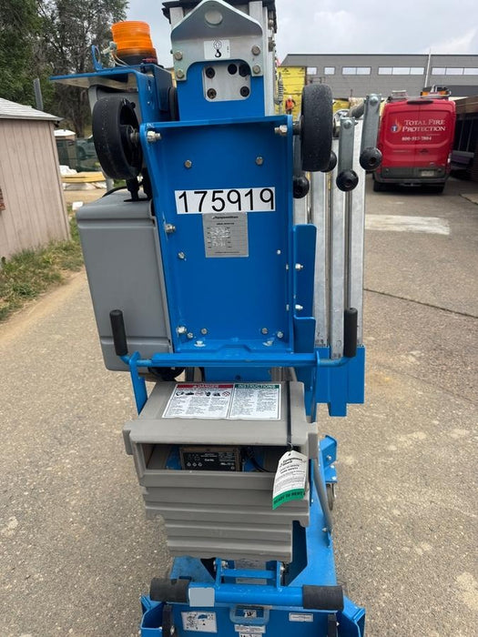 2021 GENIE AWP-30S DC