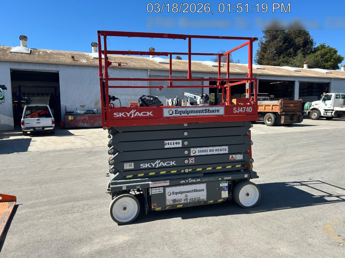 2022 SKYJACK SJ4740