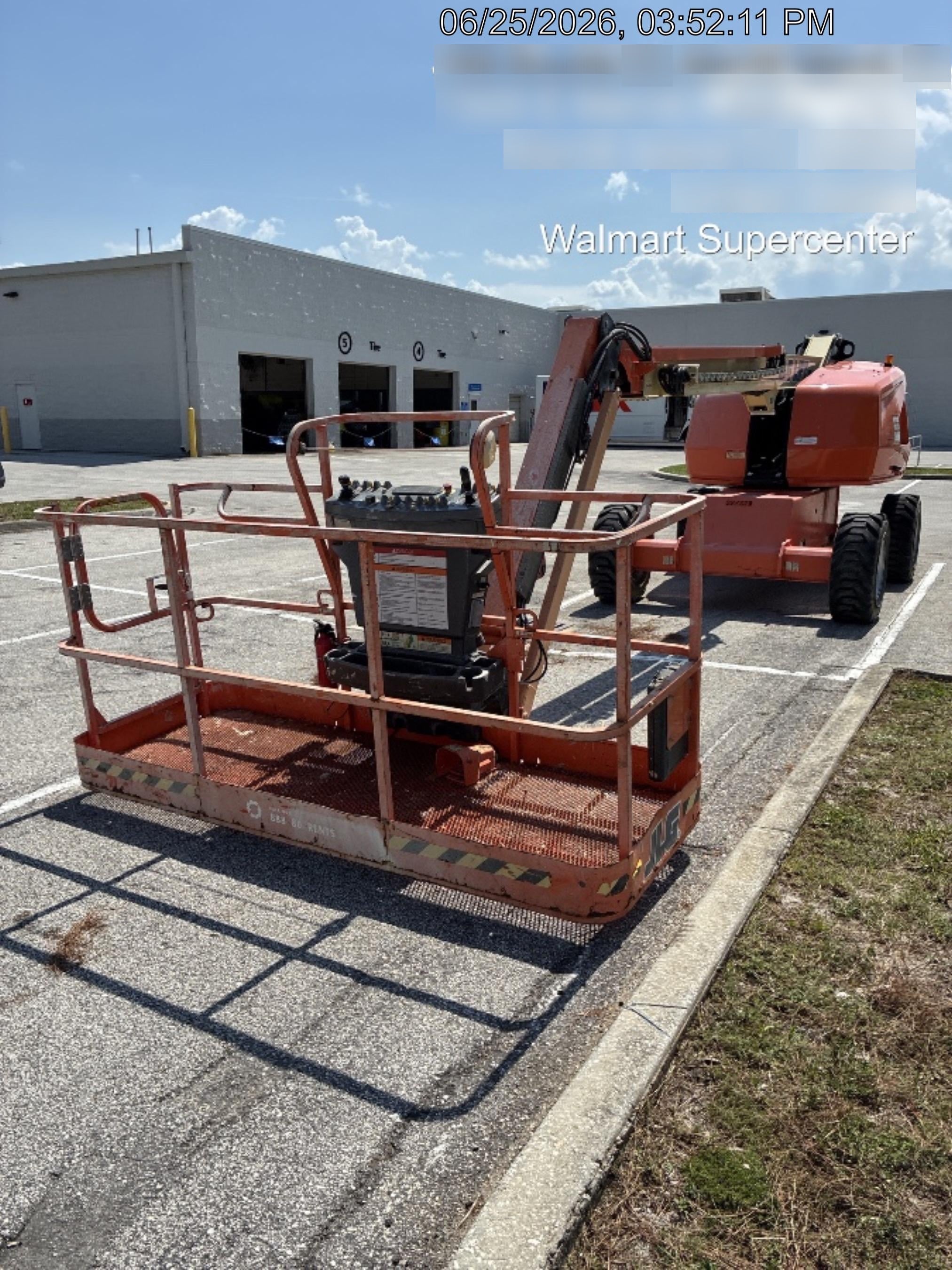 2023 JLG 460SJ