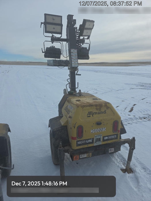 2022 Allmand NLV3GR (4) LED Light Fixture 350W, 23' Vertical Mast, 3kW Prime, Towable, ES Decals, T3