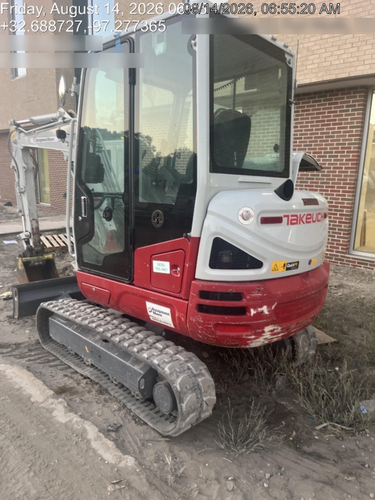 2024 TAKEUCHI TB235-2CR