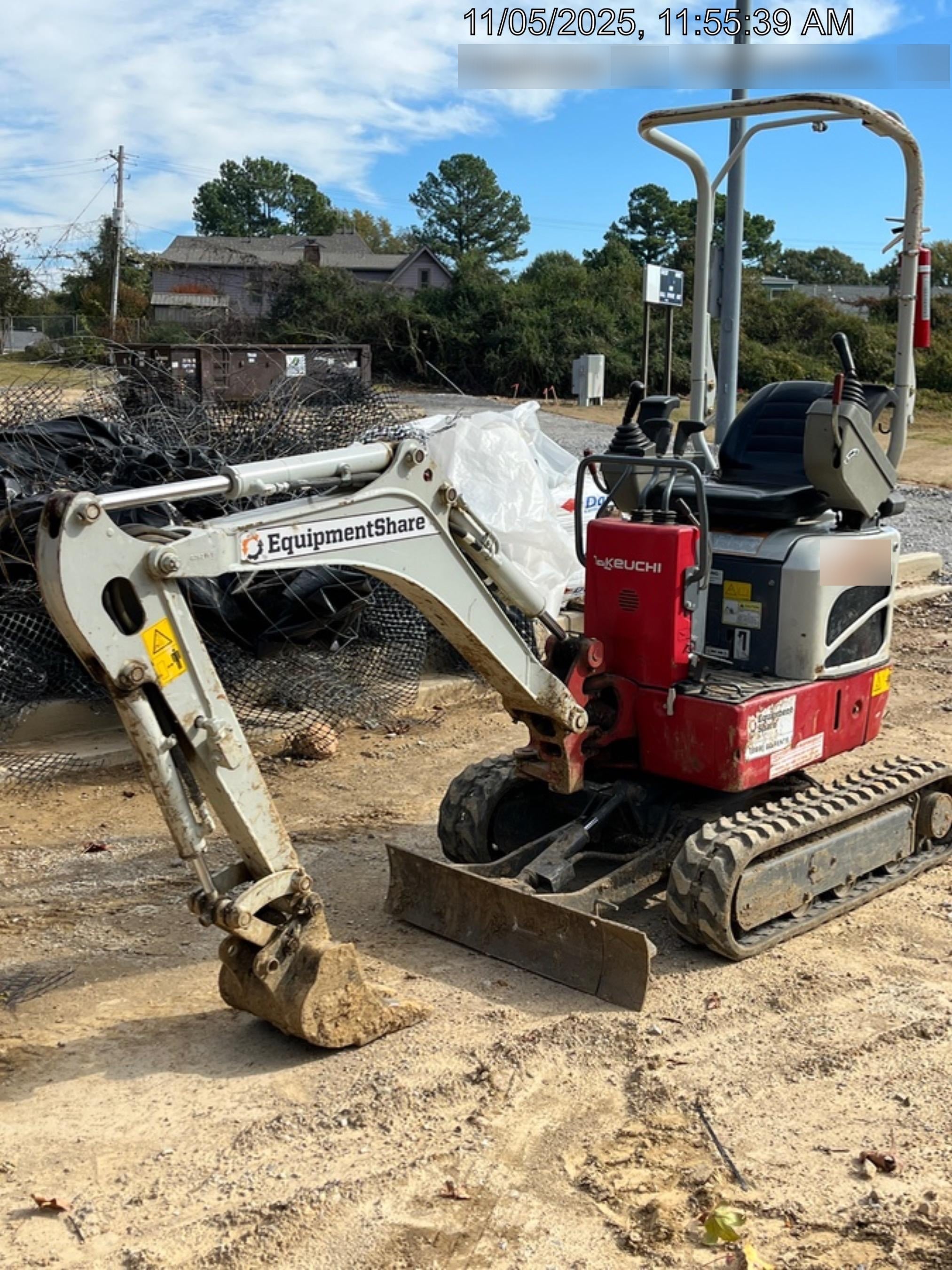 2022 TAKEUCHI TB210R