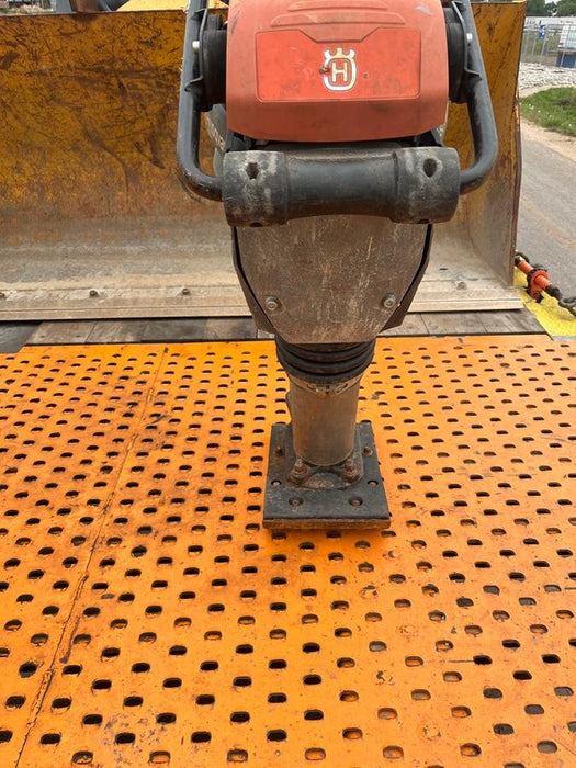 2024 HUSQVARNA LT5005