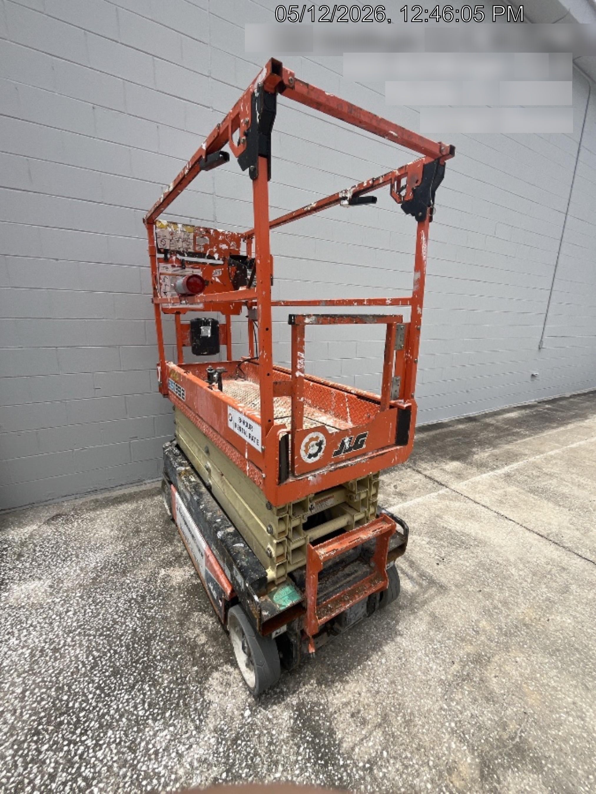 2021 JLG ES1932