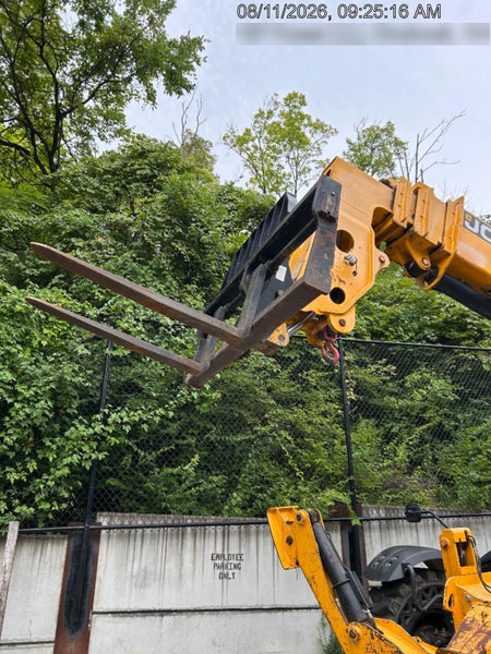 2019 JCB 512-56 Cab/Heat/Air, 109 HP, Solid Tires, STD Worklight, Beacon, Aux Hydraulics, Lifting Eye, Back up Alarm w/66" Carriage/60" Forks