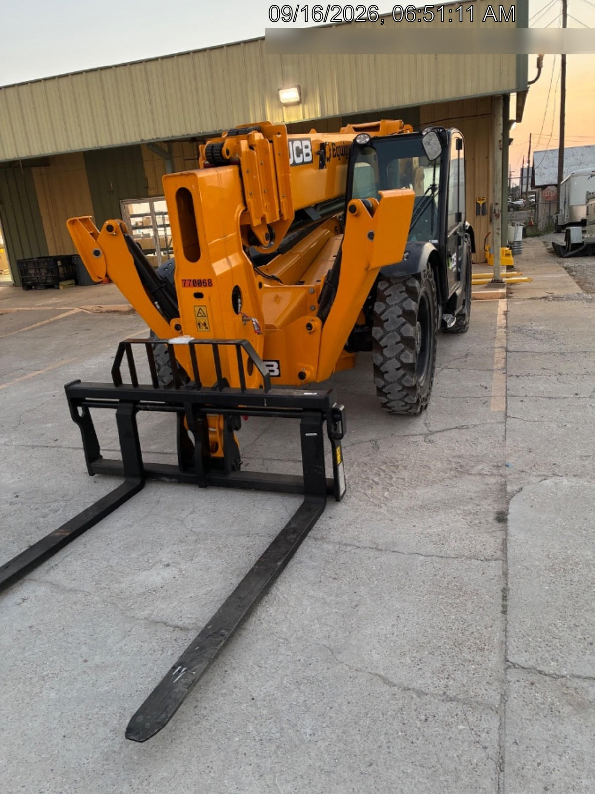 2026 JCB 512-56