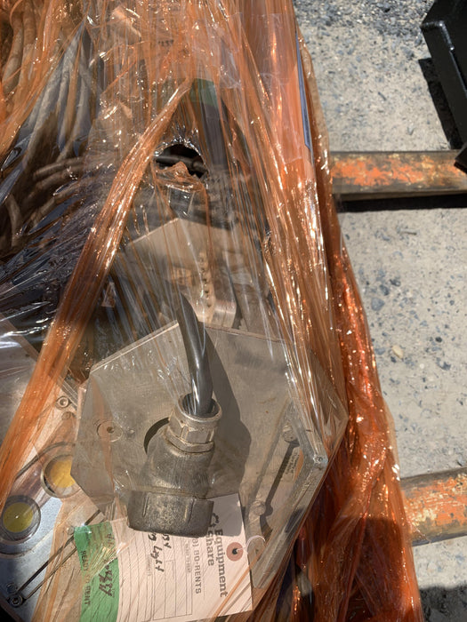 2022 WORKSITE LIGHTING PetroPRO Handy 24639