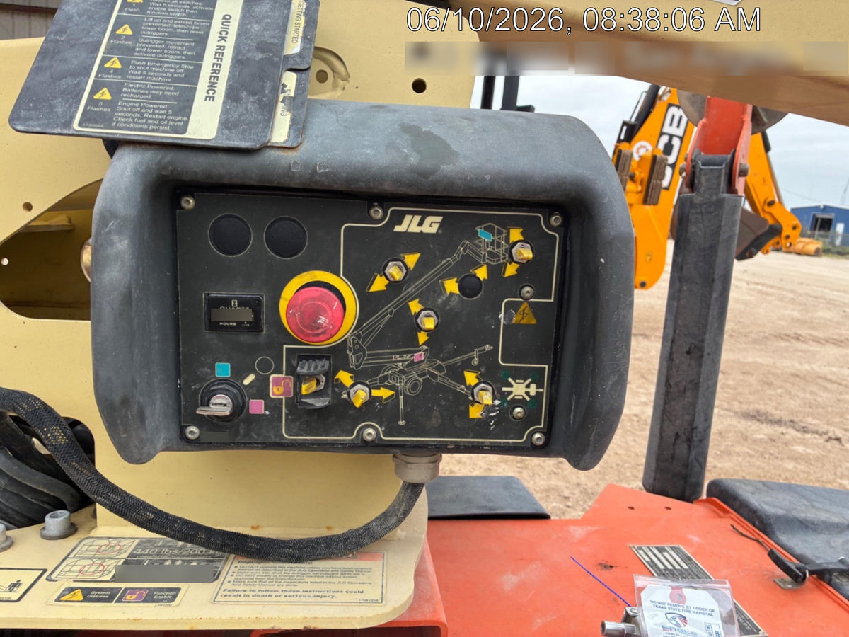 2022 JLG T350