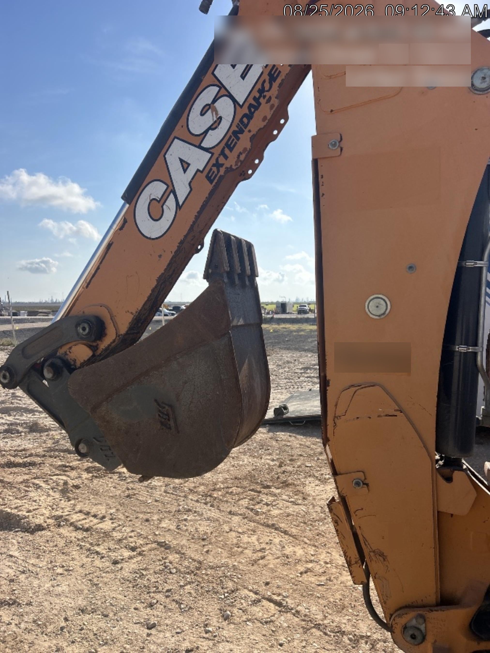 2020 CASE 580N EP - Extendable Backhoe