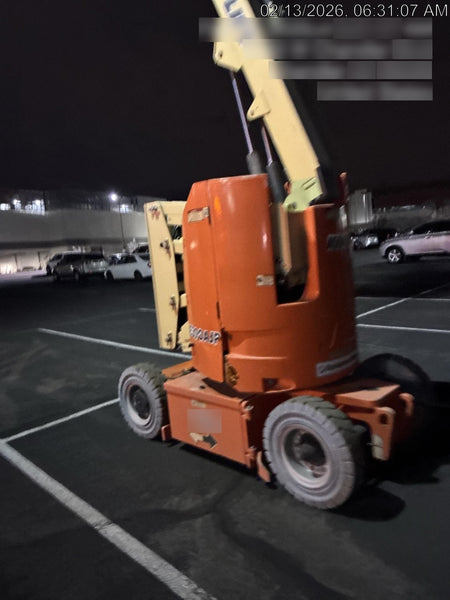 2019 JLG E300AJP