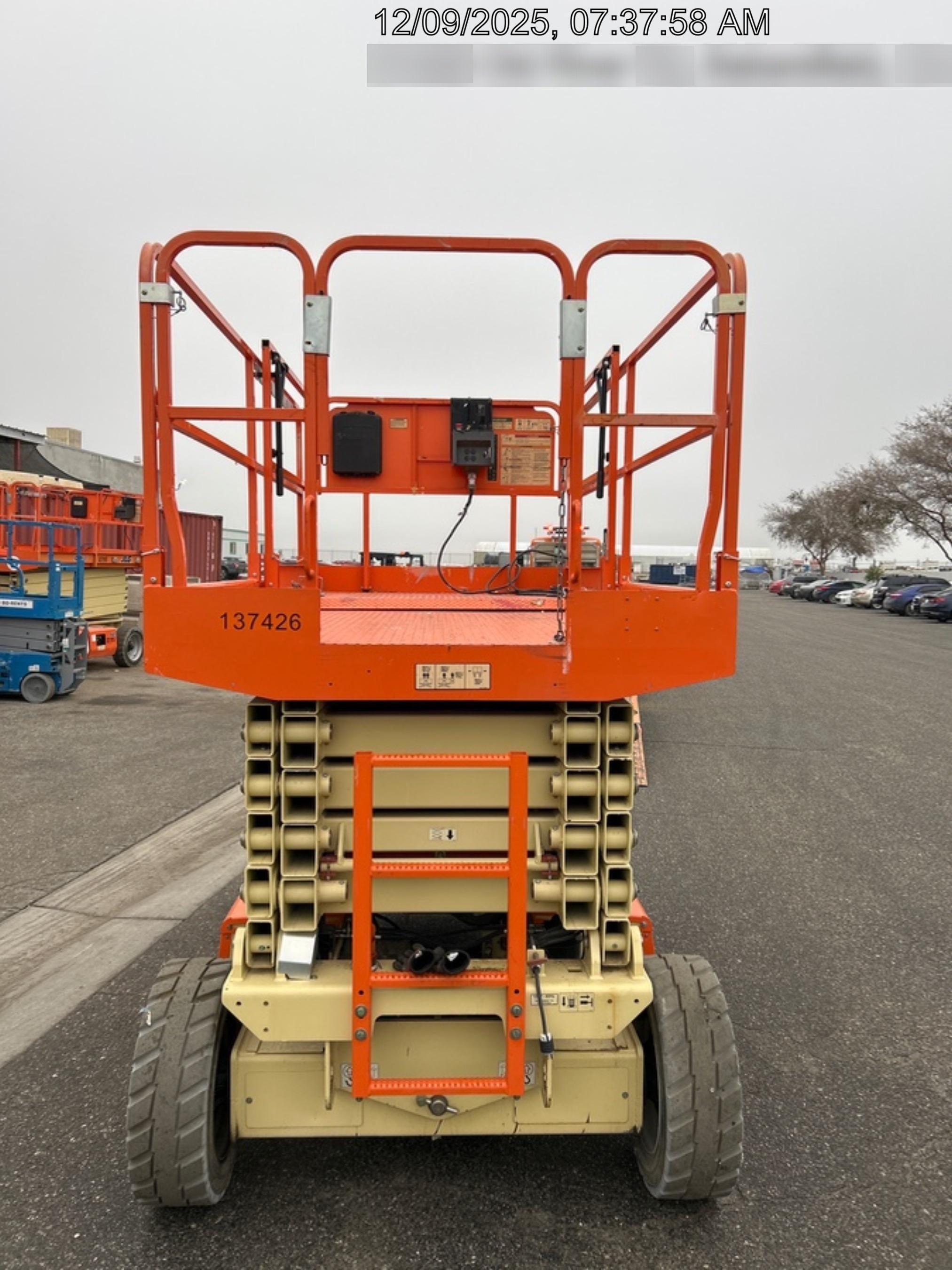 2021 JLG 4069LE