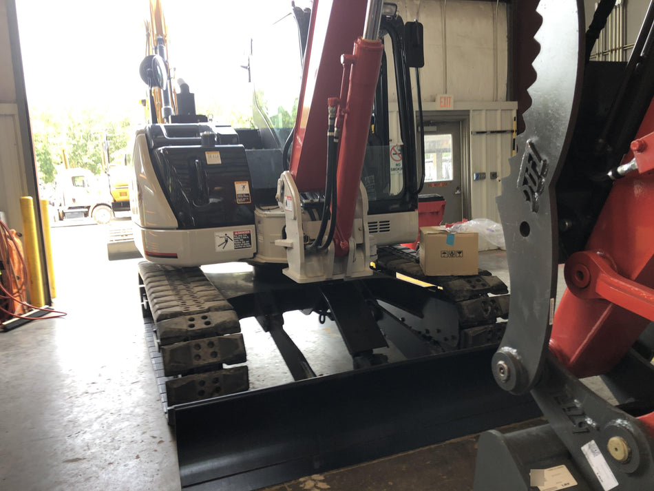 2020 Link-Belt 80X3EX 7'2" ARM, 17.7" rubber tracks, Multi function aux hydraulics