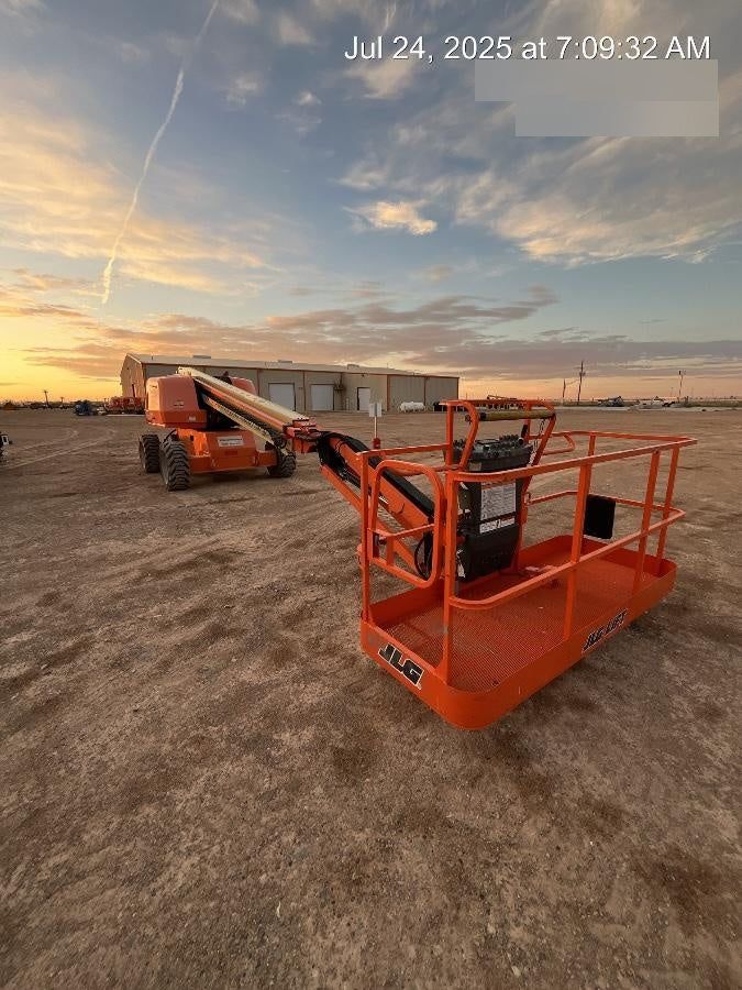 2019 JLG 660SJ