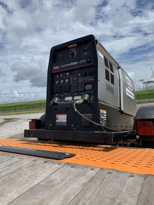 2019 Lincoln Electric Vantage 322 Welder Ready-Pak 3, Two wheel trailer, Fender and Light kit, Cable Rack