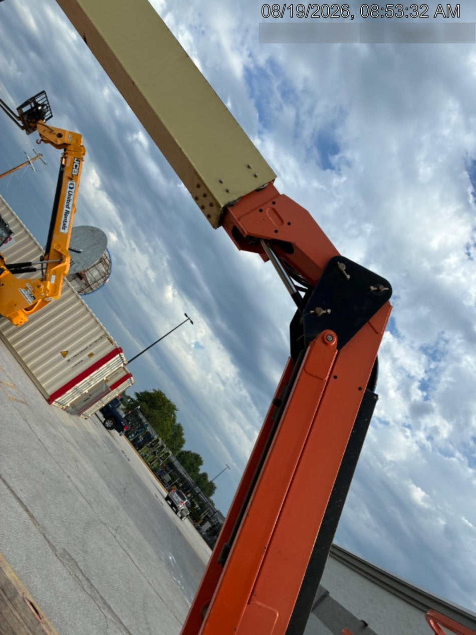 2019 JLG 600AJ