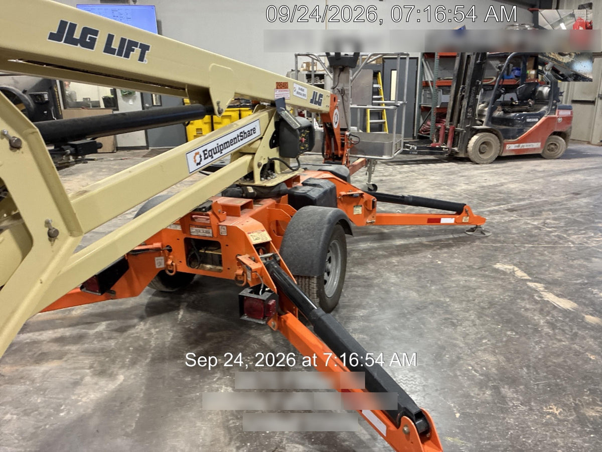2023 JLG T350