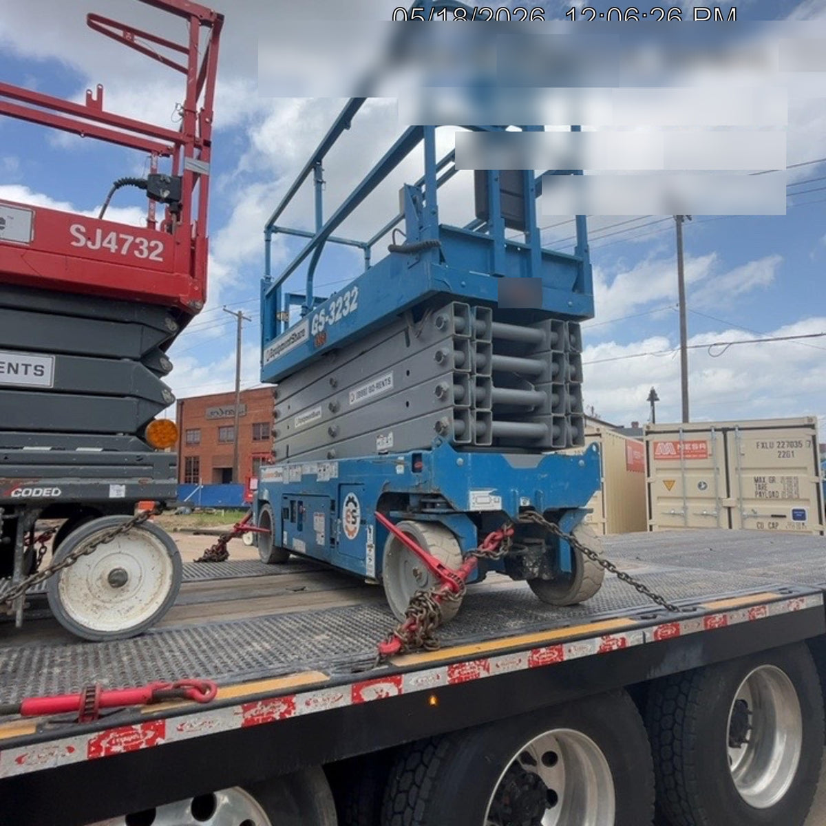 2018 Genie GS-3232 Genie GS3232 Lift w/Folding Rails and Swing Gate