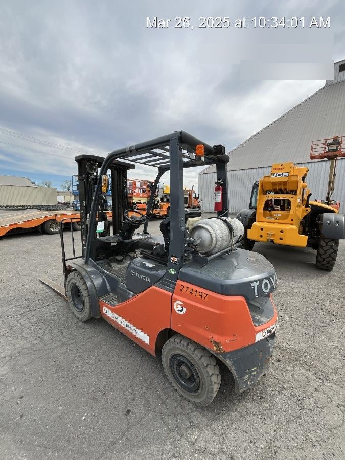 2022 TOYOTA 50-8FGU25