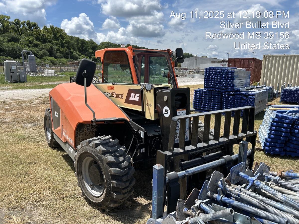2025 JLG 519