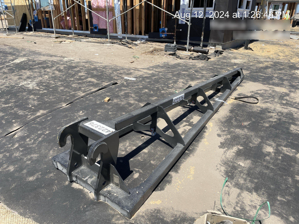 2024 JLG 100275853