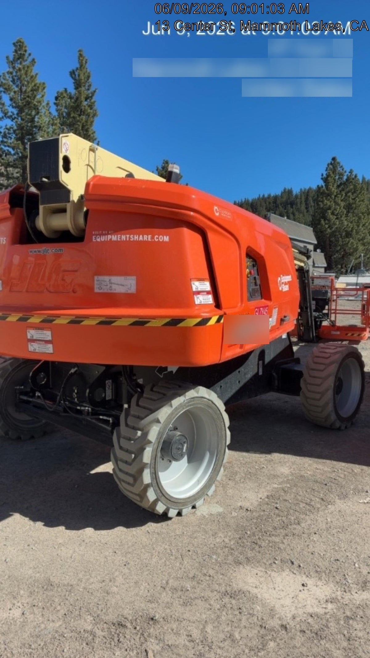 2025 JLG 660SJ