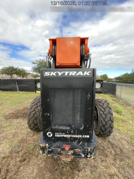2023 SKYTRAK 8042