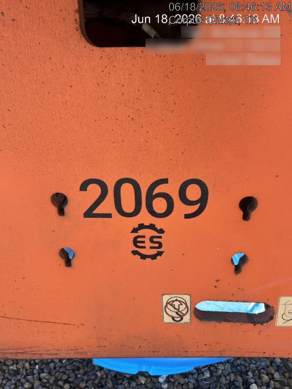 2016 JLG 860SJ