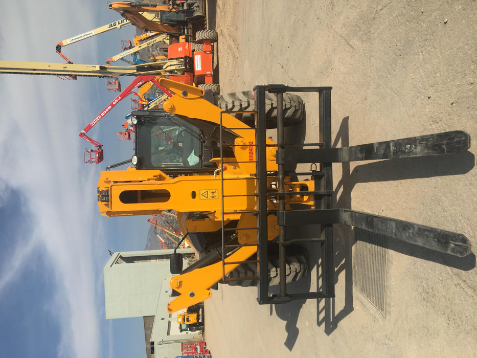 2020 JCB 510-56 Cab/Heat/Air, Solid Tires, Work Lights, Beacon, Aux Hydraulics, Back up Alarm, Lifting Eye, ES Decals