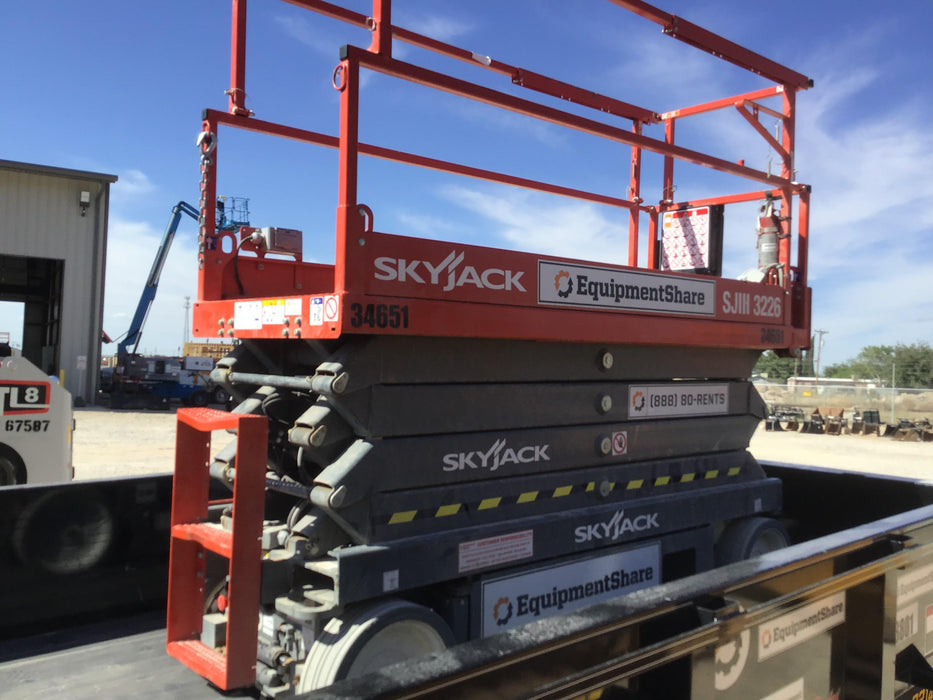 2019 Skyjack SJIII-3226 Standard Options, Trojan Batteries