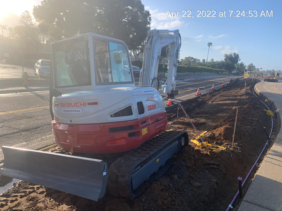 2021 TAKEUCHI TB260-CR