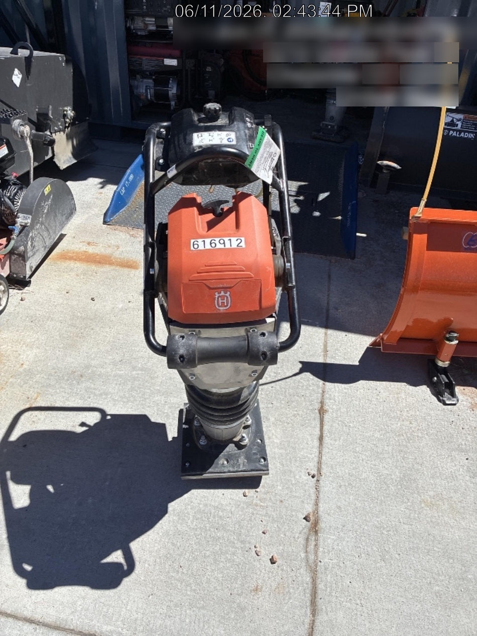 2025 HUSQVARNA LT6005