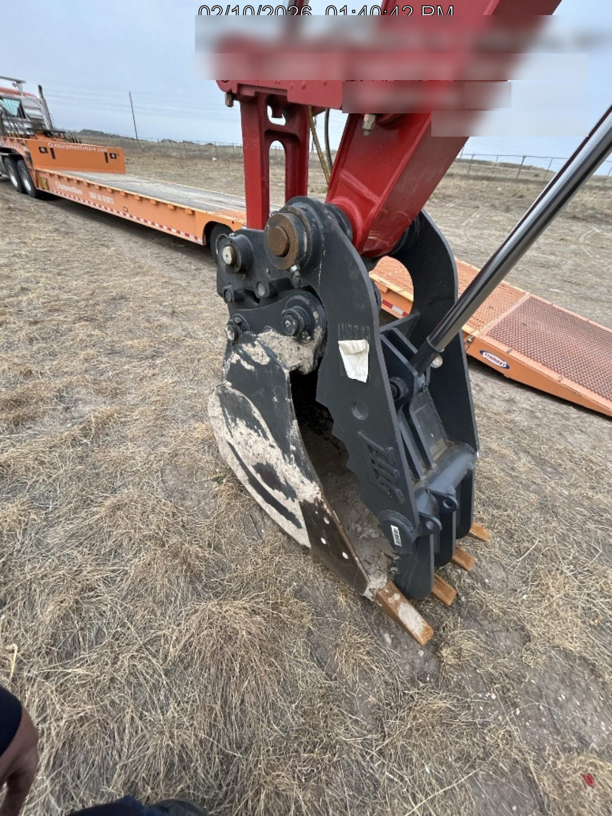 2025 LINK-BELT 24" Bucket - Link Belt