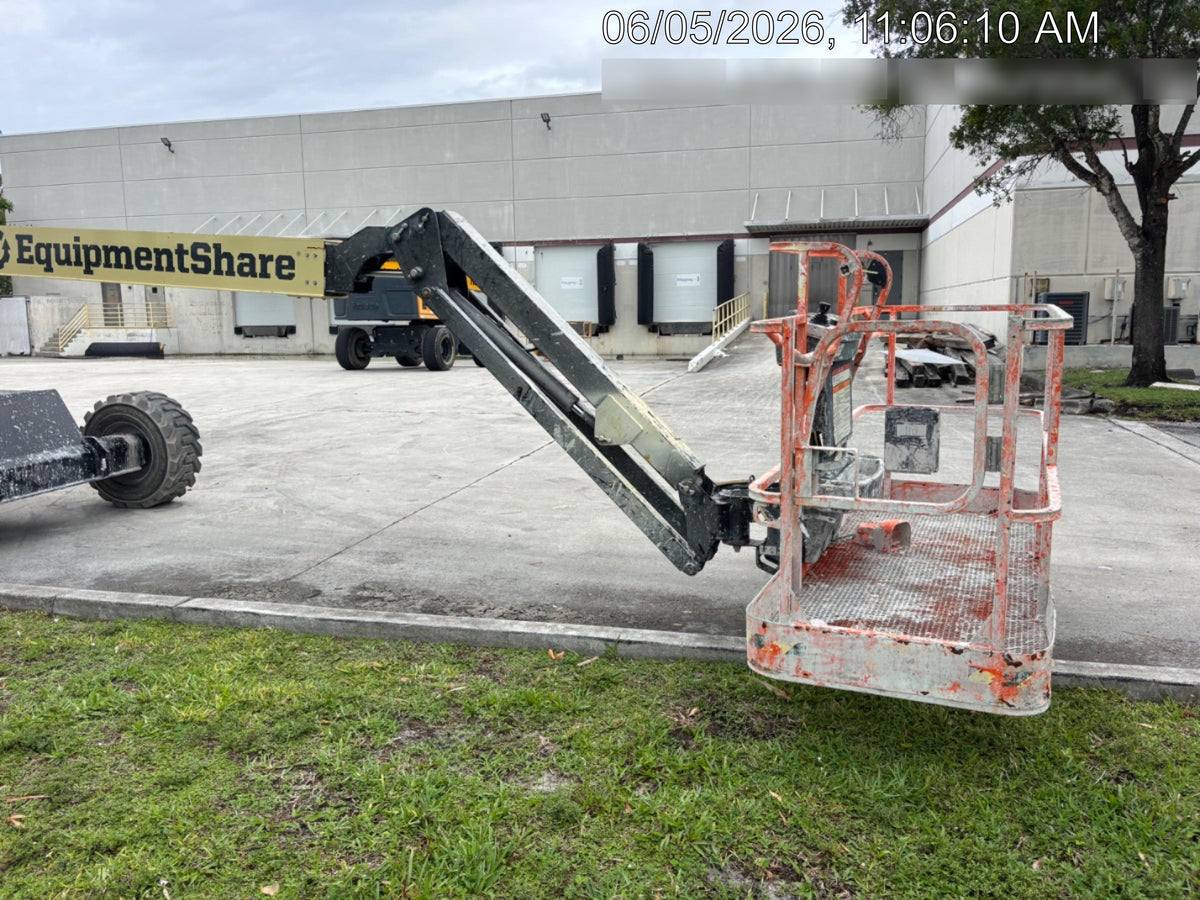 2023 JLG 460SJ