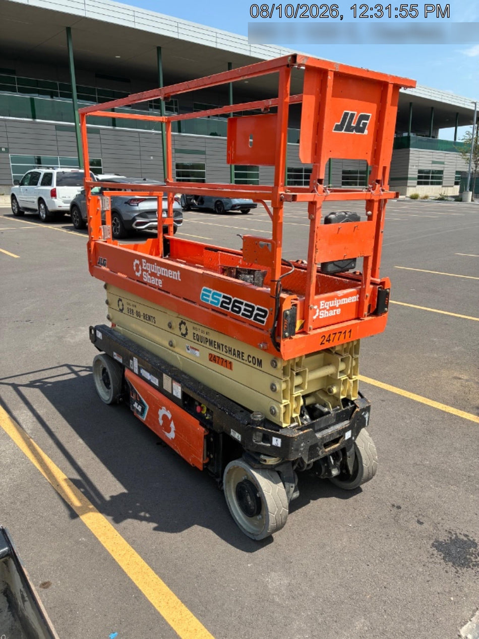 2022 JLG ES2632