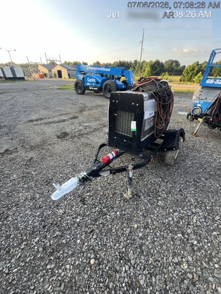 Lincoln Electric Vantage 322 Lincoln Vantage 322 Welder w/Trailer