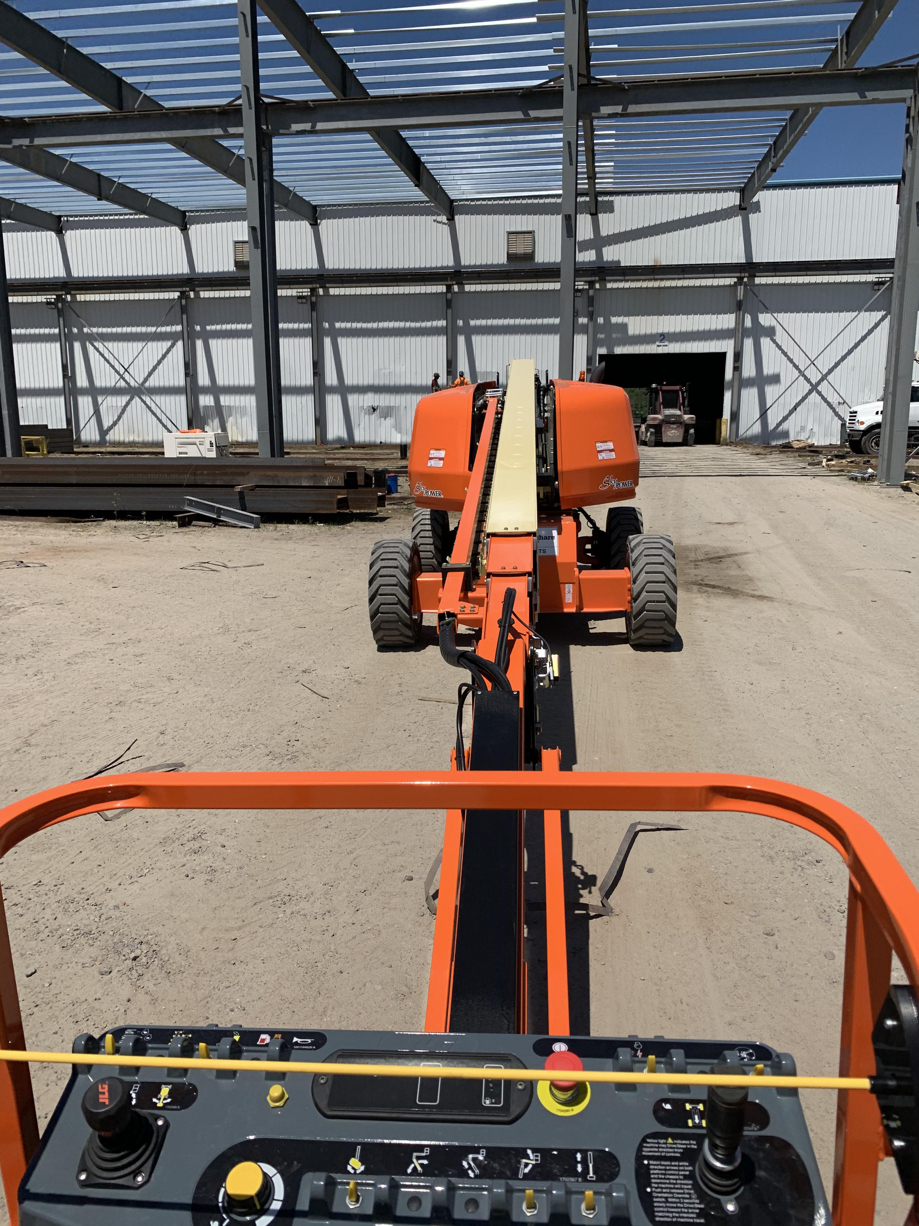 2021 JLG 660SJ