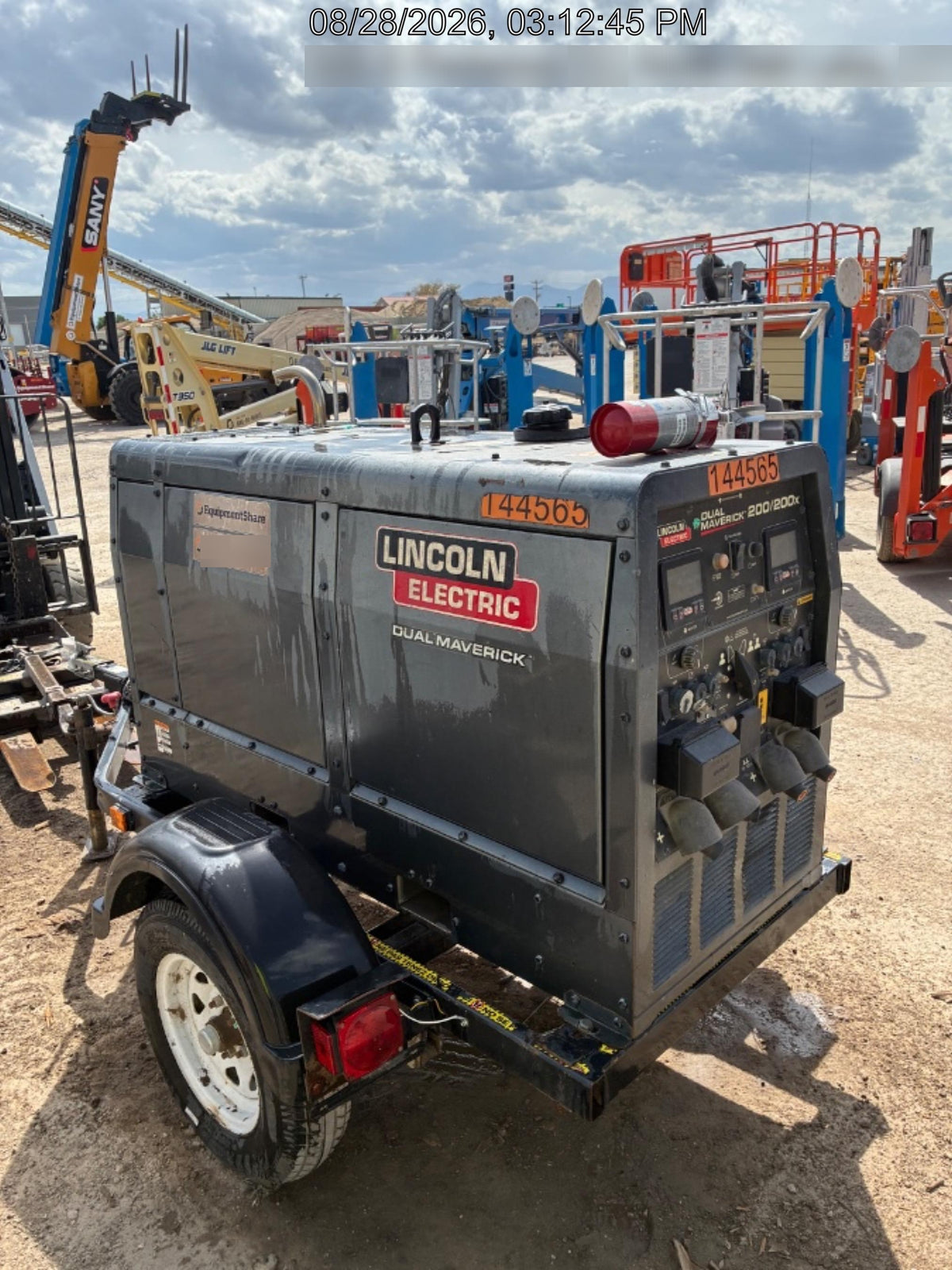 2021 Lincoln Electric Dual Maverick 200/200X Ready Pak 3 (includes trailer, cable rack, fender light kit)