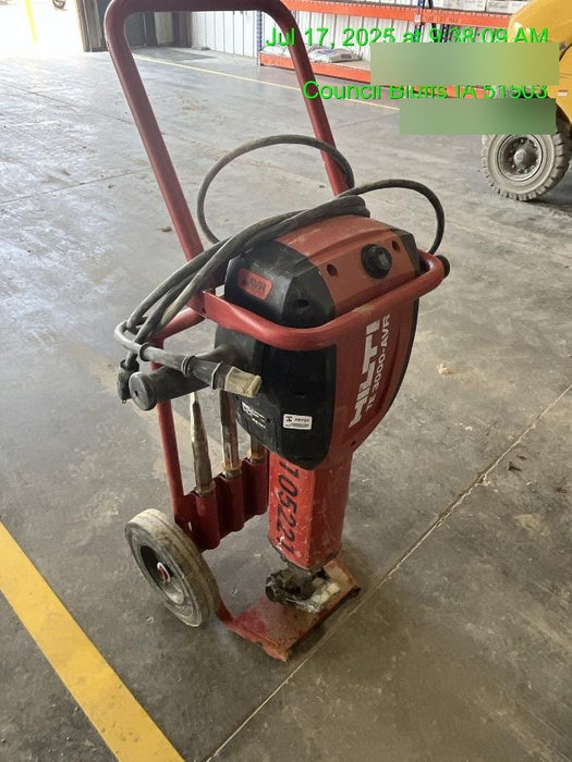 2020 HILTI TE 3000-AVR