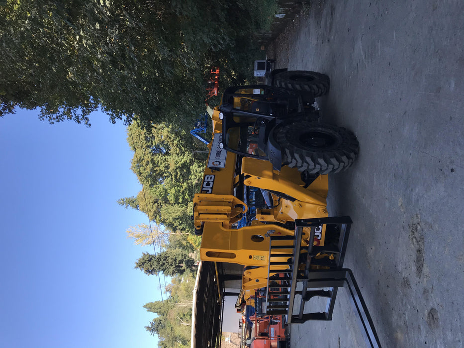 2020 JCB 510-56 Canopy, Solid Tires, Work Lights, Beacon, Aux Hydraulics, Back up Alarm, Lifting Eye, ES Decals