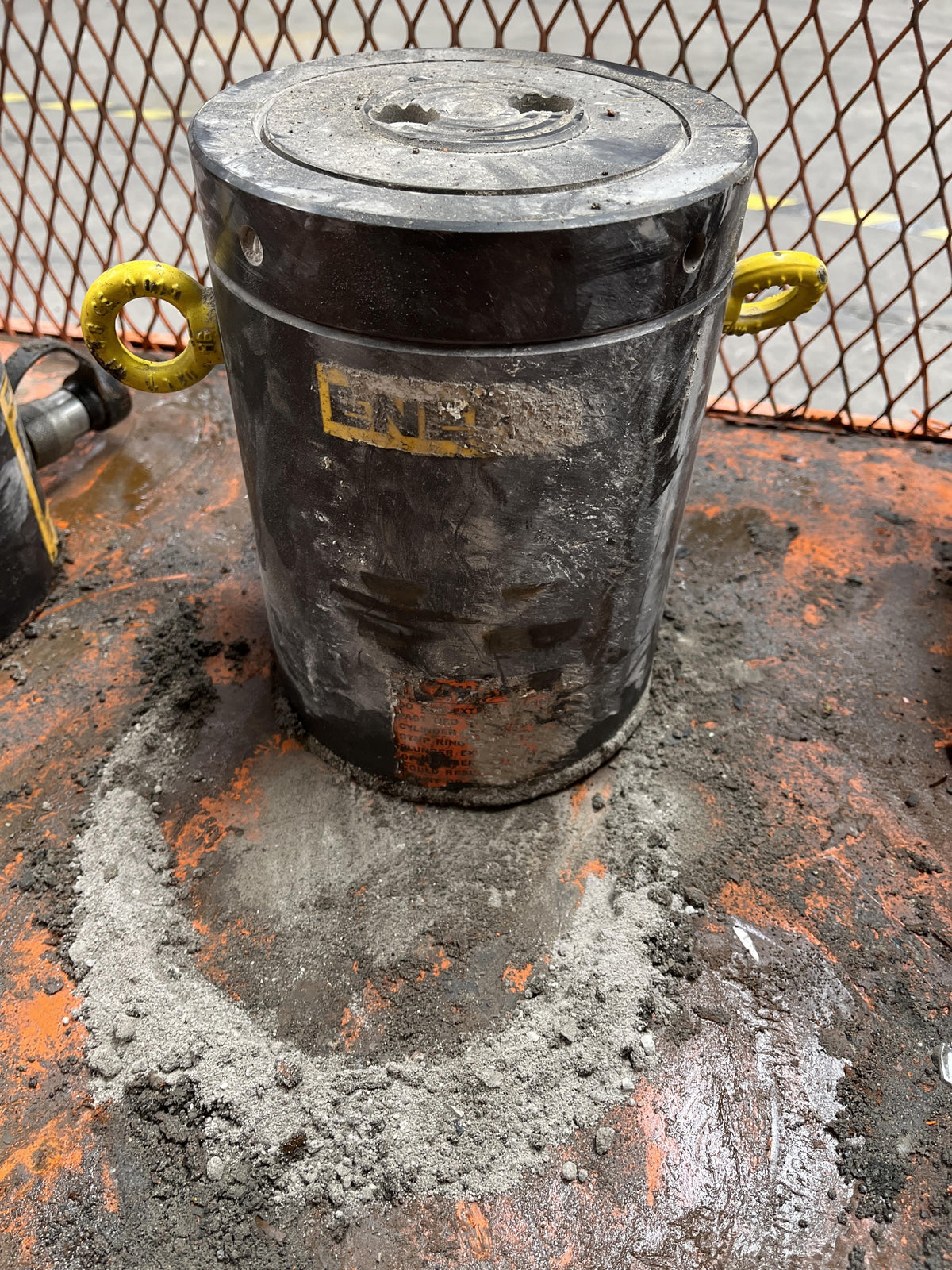 2023 ENERPAC HCL1004