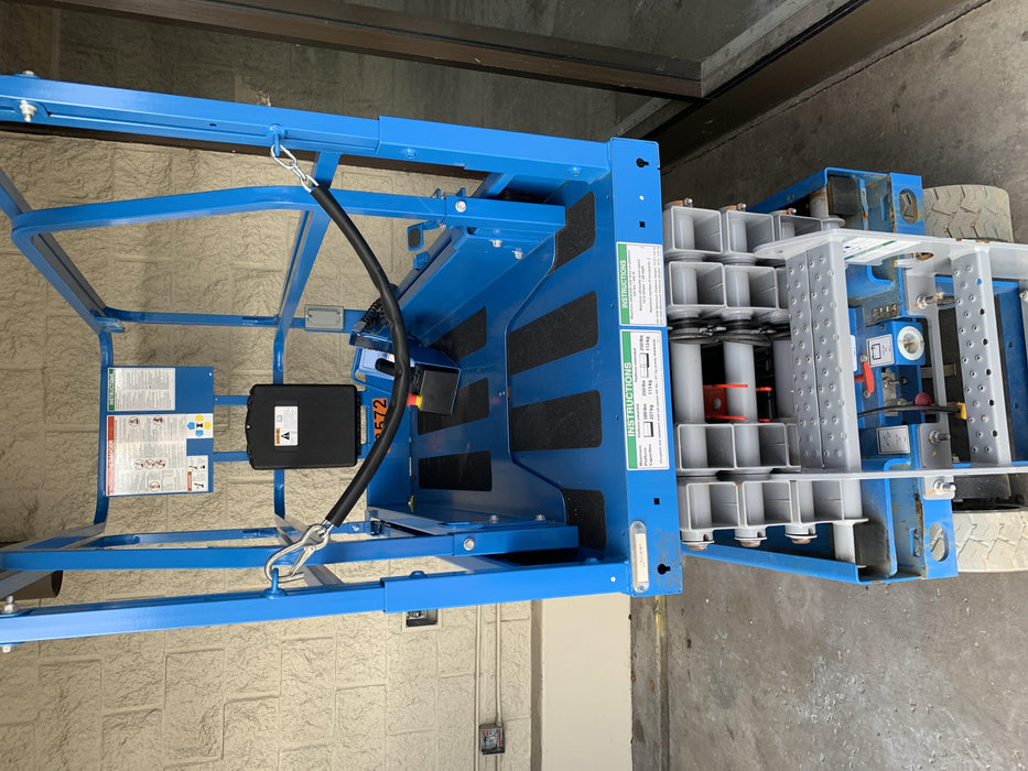 2019 Genie GS-1930 Fixed Rails with Chain Entry