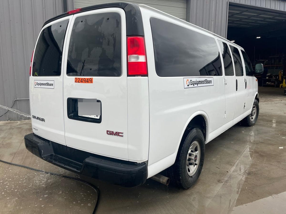 2022 GMC Savana 3500