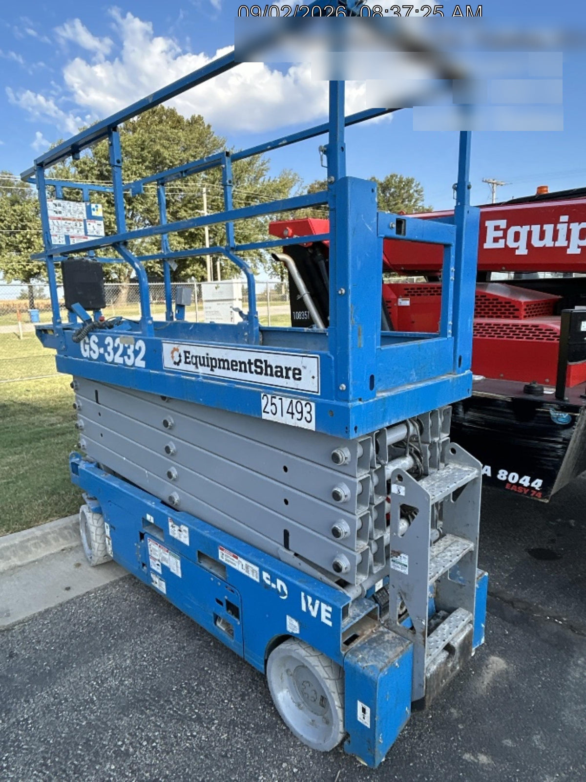 2022 GENIE GS-3232