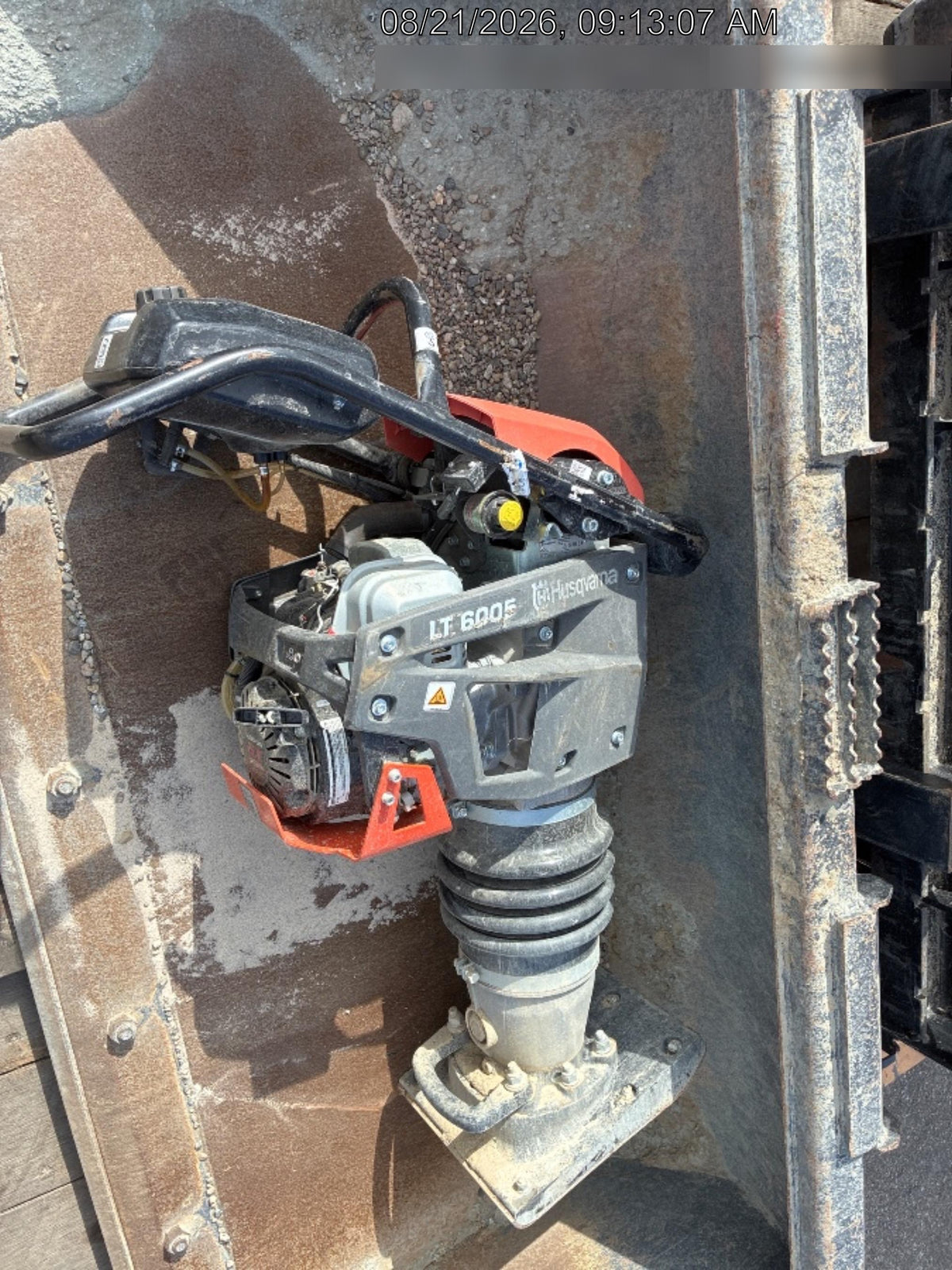 2024 HUSQVARNA LT6005