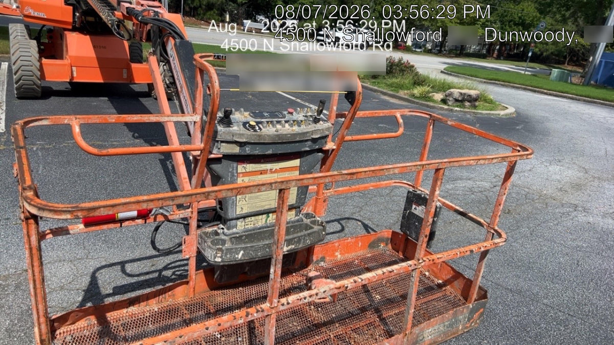 2019 JLG 660SJ