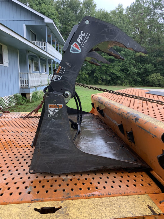 2020 PALADIN 72" Scrap Grapple Bucket - Paladin